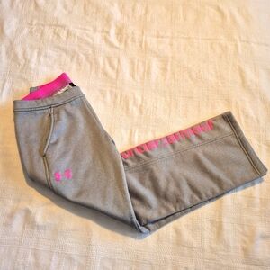Under Armour girls jogging pants gray tag cut out, likely size 10 guc